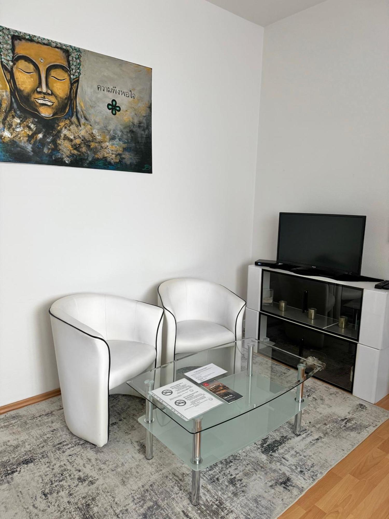 Cozy Apartment Near Hockey & Football Arena Pressburg Exterior foto